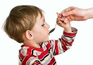 Приступы сухого кашля у ребенка чем лечить