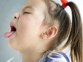 мучает кашель ребенка